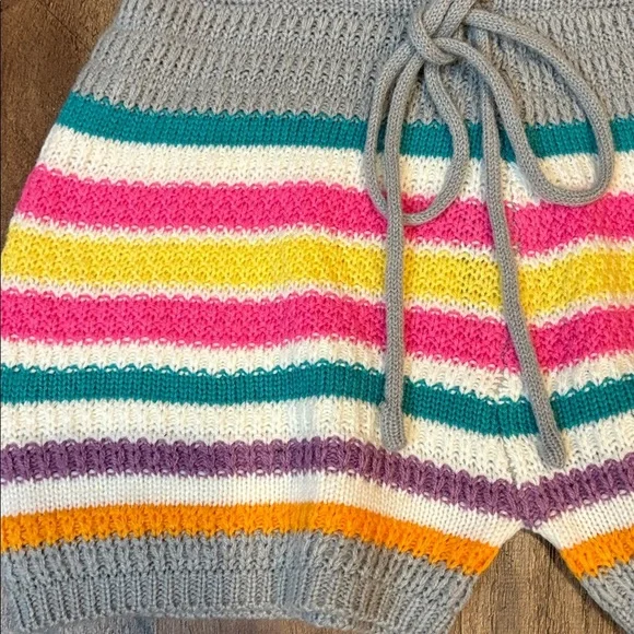 2 Piece Crochet Halter & Shorts Outfit Candy Color Stripes Small/Medium Juniors - Picture 14 of 17